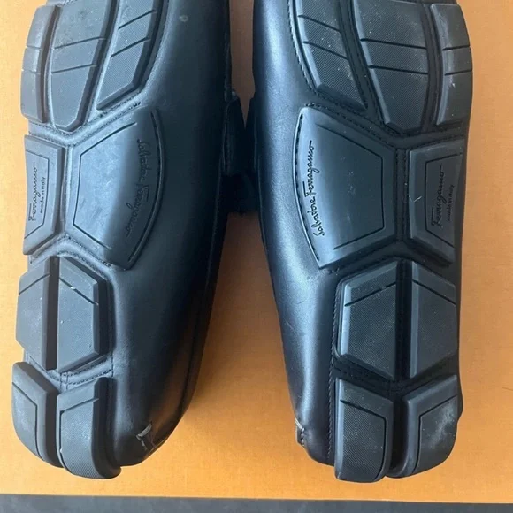 Men’s shoes